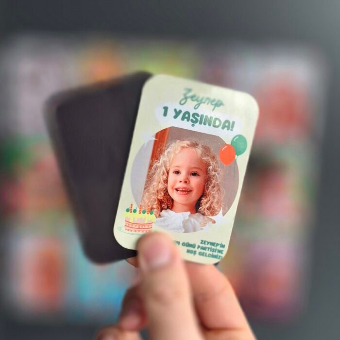 18’li Tasarımlı Magnet – Tasarımlı Fotoğraf Baskılı Magnet Seti